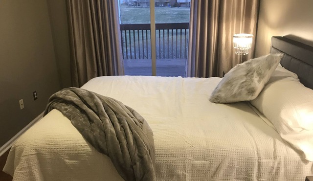 Spacious updated 4 bedroom house near Kentucky horse park