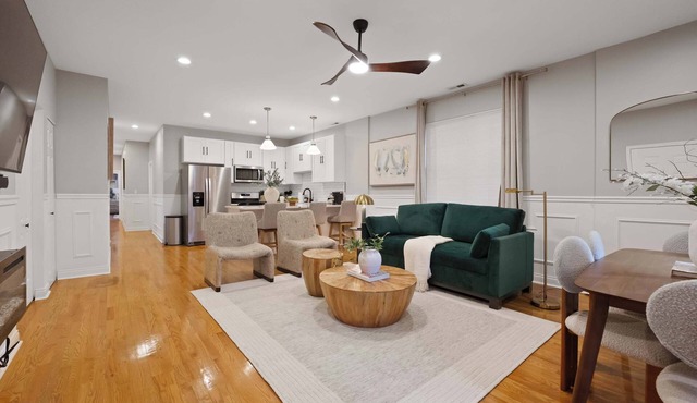 Spacious Urban Getaway near Downtown