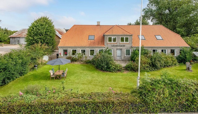 Spacious vacation apartment with sea view in Lebøl.