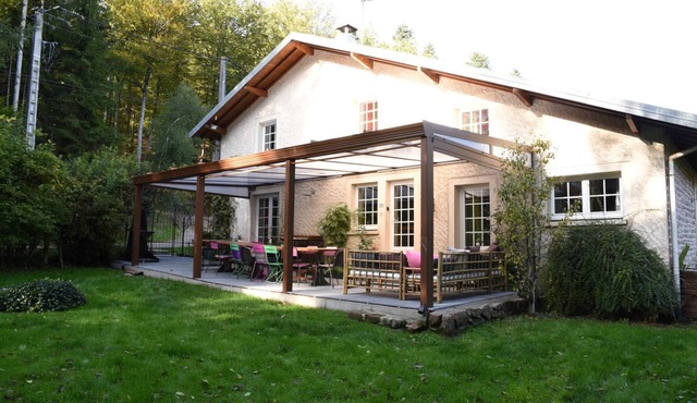 Spacious vacation home by the stream in Épinal - ideal for families and friends