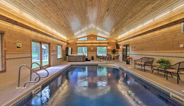 Spacious Verndale Home with Backyard Fire Pit!