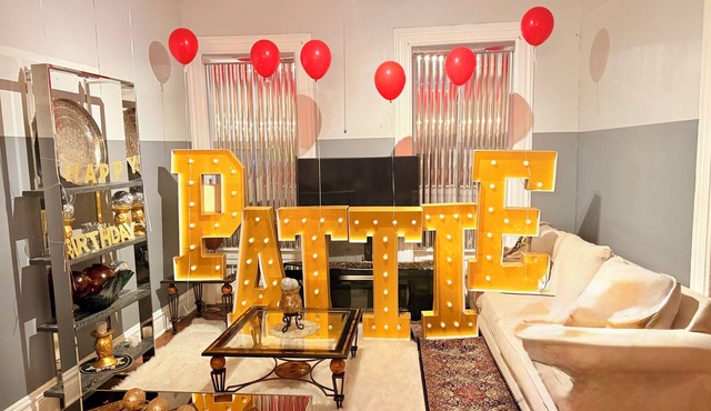 Spacious, Victorian mansion built in 1870, French doors, with 14” high ceilings.