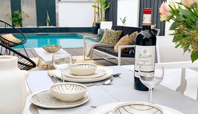 Spacious Villa - Pool, Terrace and Garden