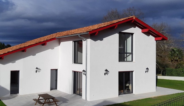 Spacious villa Espelette