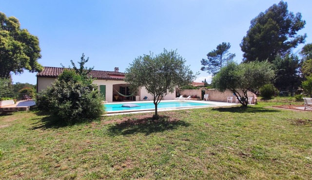 Spacious Villa - Côte d'azur - 10 persons - Swimming pool