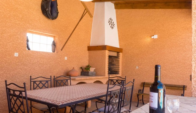 Spacious villa with private pool in Aude