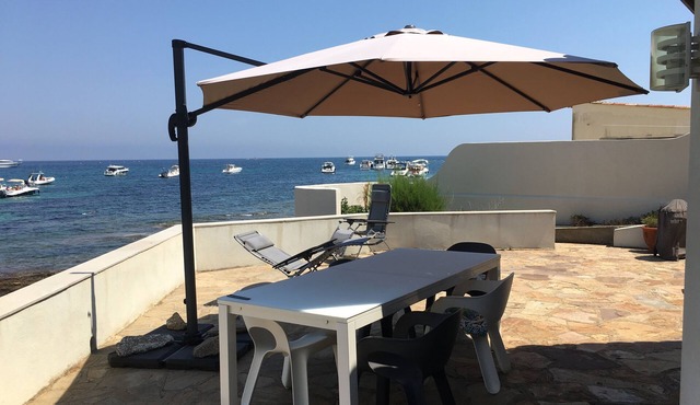 Spacious villa in the quiet, coastal Golfe de St Tropez