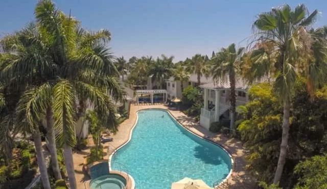 Spacious Villa in IMG