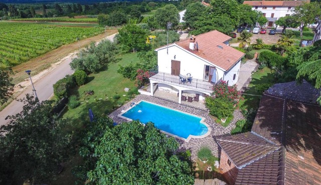 Spacious Villa Lanima - peaceful location