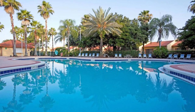 Spacious Villa Near Disney! Outdoor Pools, Fitness Center, & Golf!