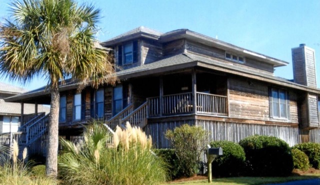 Spacious Villa! Ocean & Marsh Right Out Your Door!nGorgeous Sunrises & Sunsets!