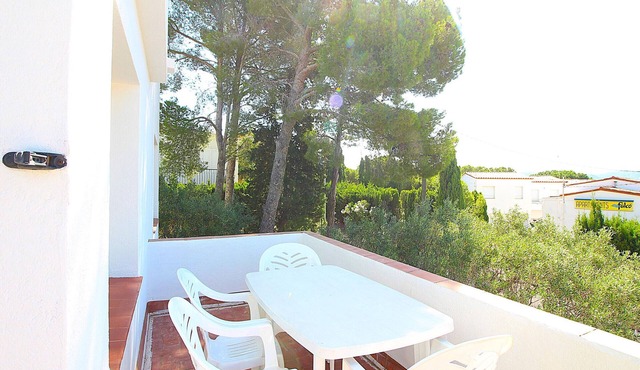 Spacious Villa with Garden Near the Beach