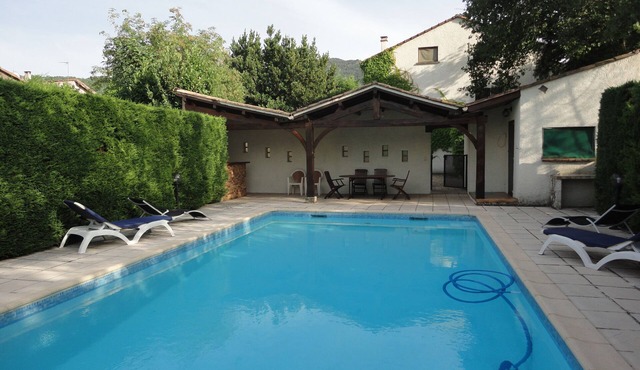 Spacious Villa with large private Pool and Air-conditioning in all 5 bedrooms