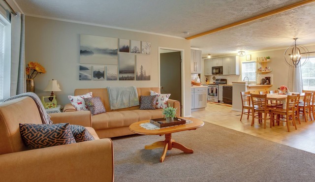Spacious Wellston Home Near Hiking & Skiing!