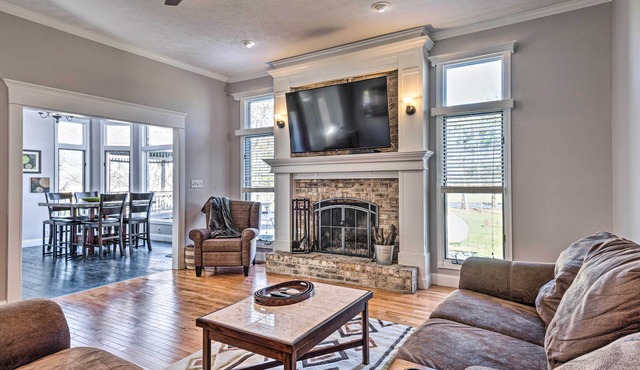 Spacious Westfield Home w/Sports Complex On-Site