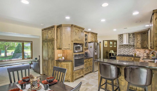 Spacious Whitelaw Abode with Patio on 17 Acres!