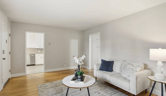 Spacious Willow Glen Home – 5 Min to Caltrain, Downtown San Jose, & Airport!