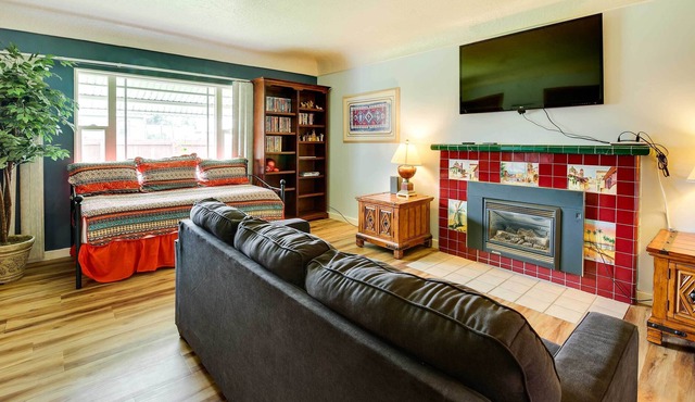 Spacious Wyoming Retreat: Fishing & Hunting