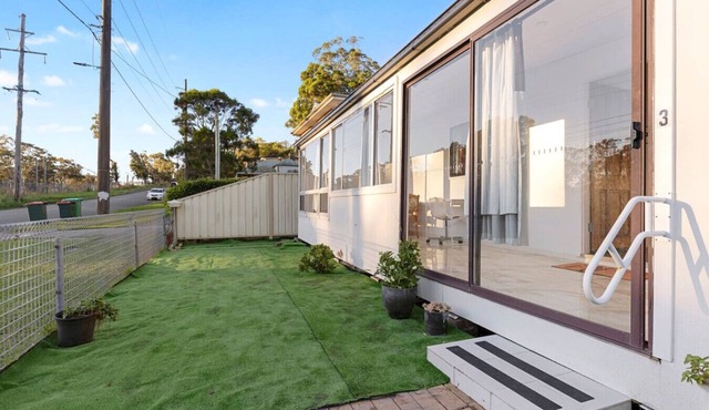 Spacious Wyong Getaway