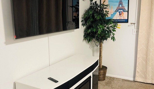 Spacious2 - bedroom condo in tranquil