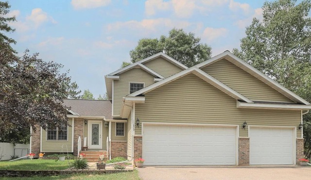 Spaciously Convenient House