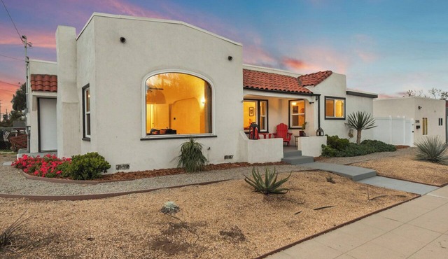 Spanish Charm in South Park/SLEEPS 10