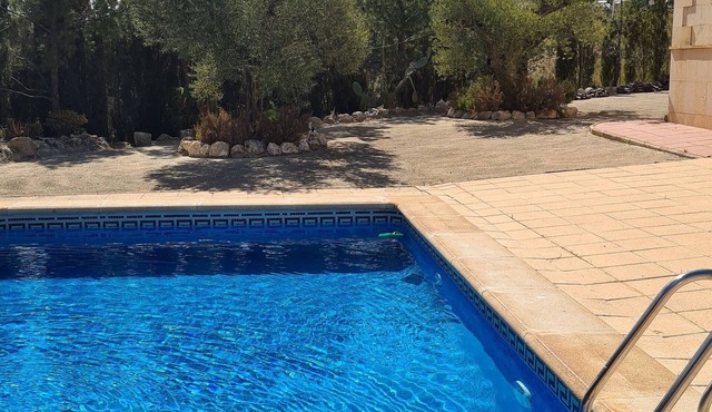 Spanish country house, pool, sun terrace, sleeps 10, mountain + valley views.