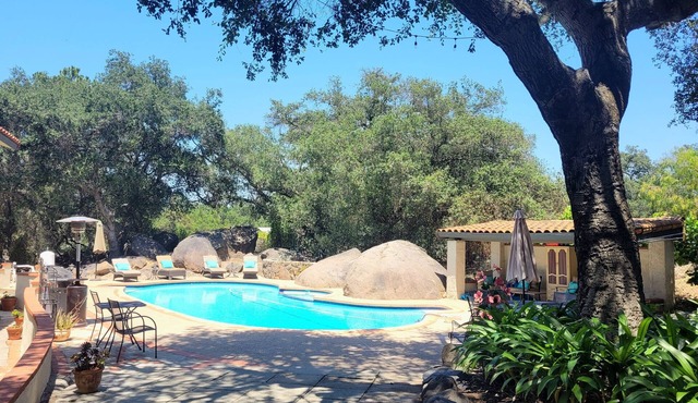 Spanish Hacienda in Wine Country - Pool- Game Room- Fire Pit-Private