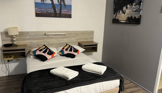 Spanish Lace Motor Inn