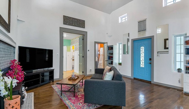 Spanish Style Casita 2BR/2BA Dogs Welcome