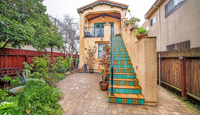 Spanish Style Cozy Studio