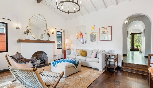 Spanish Style Highland Park Home + Free Parking