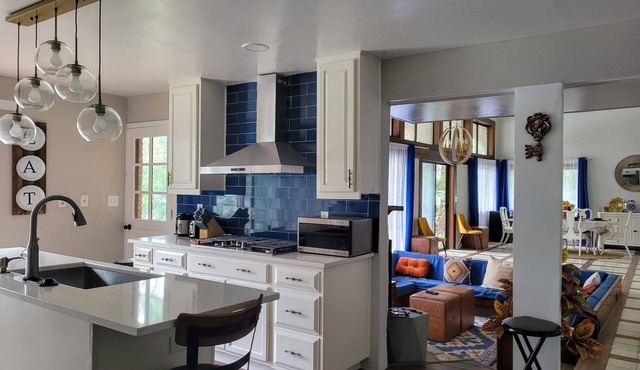 Spanish style Lakefront Home w/Breathtaking views! Great for family or business