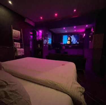 spapurple95 Suite romantique avec jacuzzi privatif