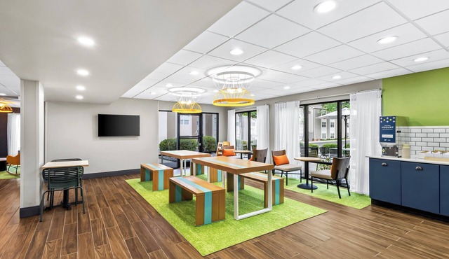 Spark by Hilton Alpharetta Roswell