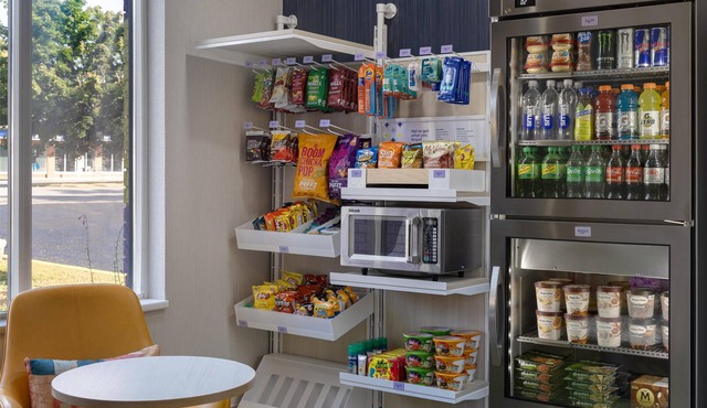 Spark by Hilton Brockville