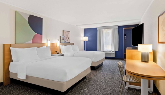 Spark by Hilton Daleville Roanoke North