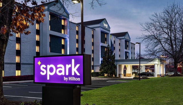 Spark by Hilton Germantown Washington DC North