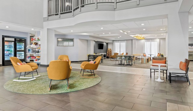 Spark by Hilton Mechanicsburg