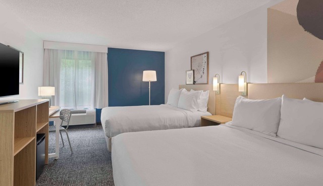 Spark by Hilton Newcomerstown