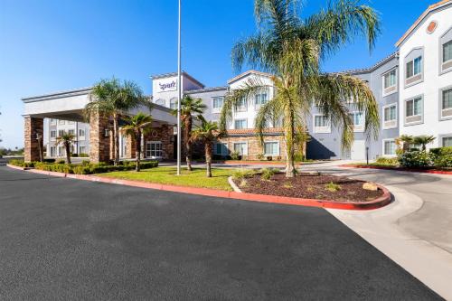 Spark By Hilton Redlands