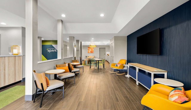 Spark by Hilton Tifton