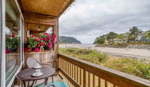 Sparkling 1st Floor Ocean and Creek-View Condo w/Queen Suite, Updated Kitchen!