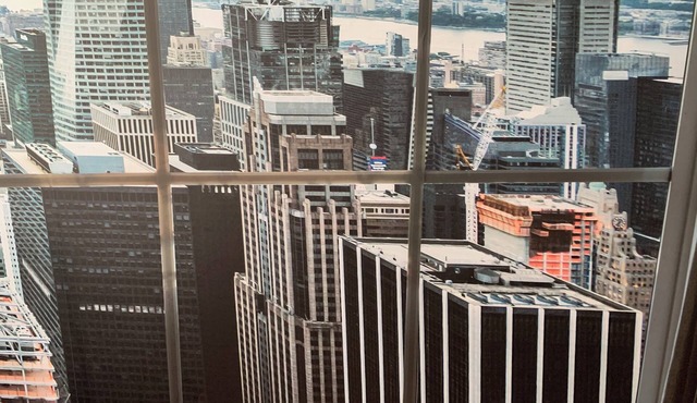 Sparkling 3bdr Newark/Ironbound mins to EWR, walk to PATH