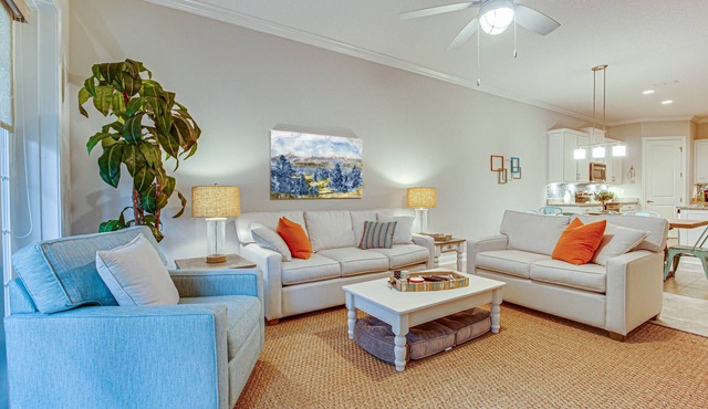 Sparkling Amelia Island Grnd Lvl 2Br 2Ba, Close to Ritz, Short Walk to Beach