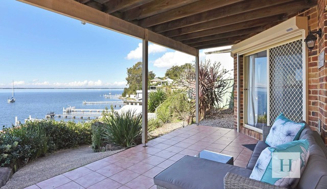 Sparkling Waters - Jetty & Games Room!