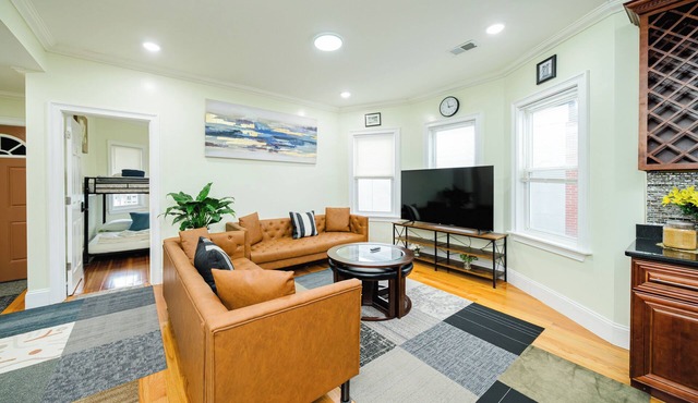 Special 20% OFF - New Spacious & Cozy 4BR Boston Apt/Kid Friendly - 90/2