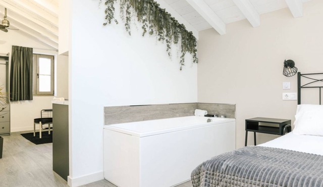 Special studio for couples with individual hydromassage bathtub.