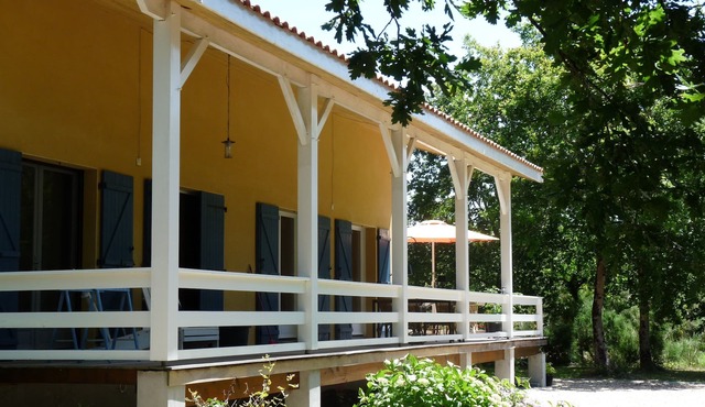 Special House close to the sea and the Gironde