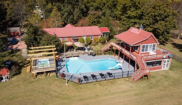 *Special*Morning Star Ranch~Pool~Hot Tub~Nashville